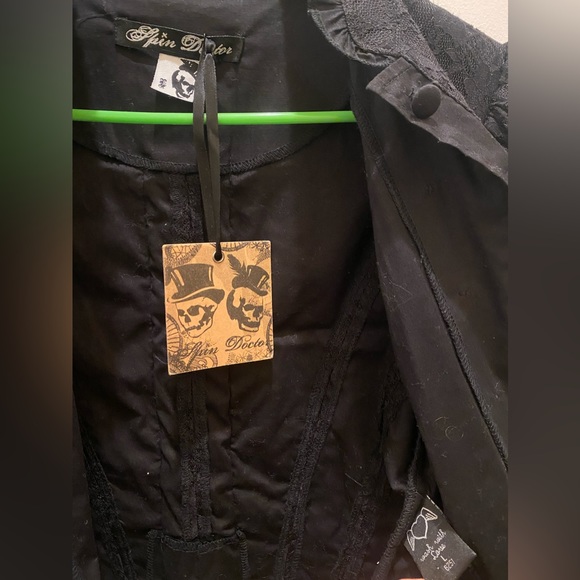 Victorian Jacket - Picture 3 of 6